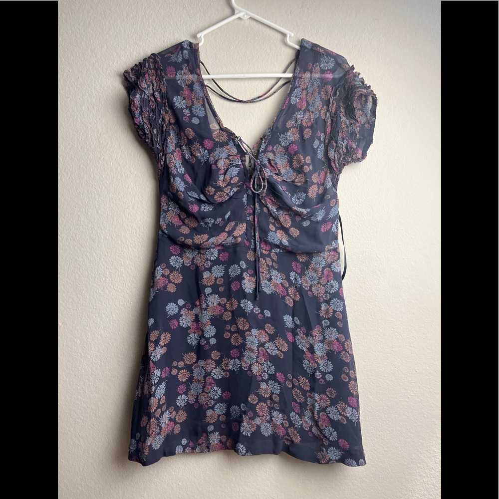 FREE PEOPLE  NAVY BLUE SHEER FLORAL LINED MINI SHORT SLEEVE DRESS SIZE 8 NWT